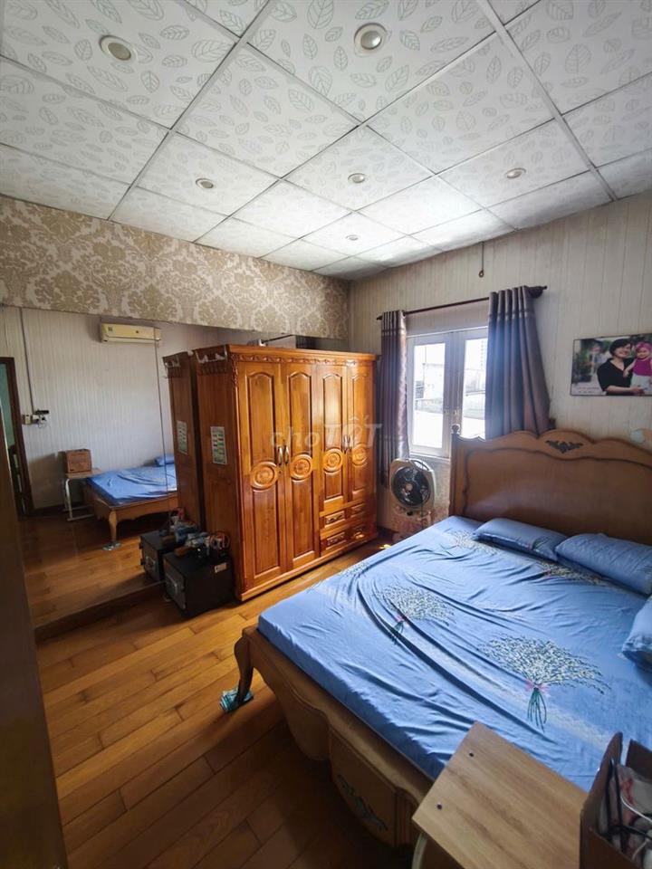 CHỦ GẤP BÁN Nhà 101m2 Đông Hòa 4PN ôtô trong nhà gần Vành Đai 3 còn TL