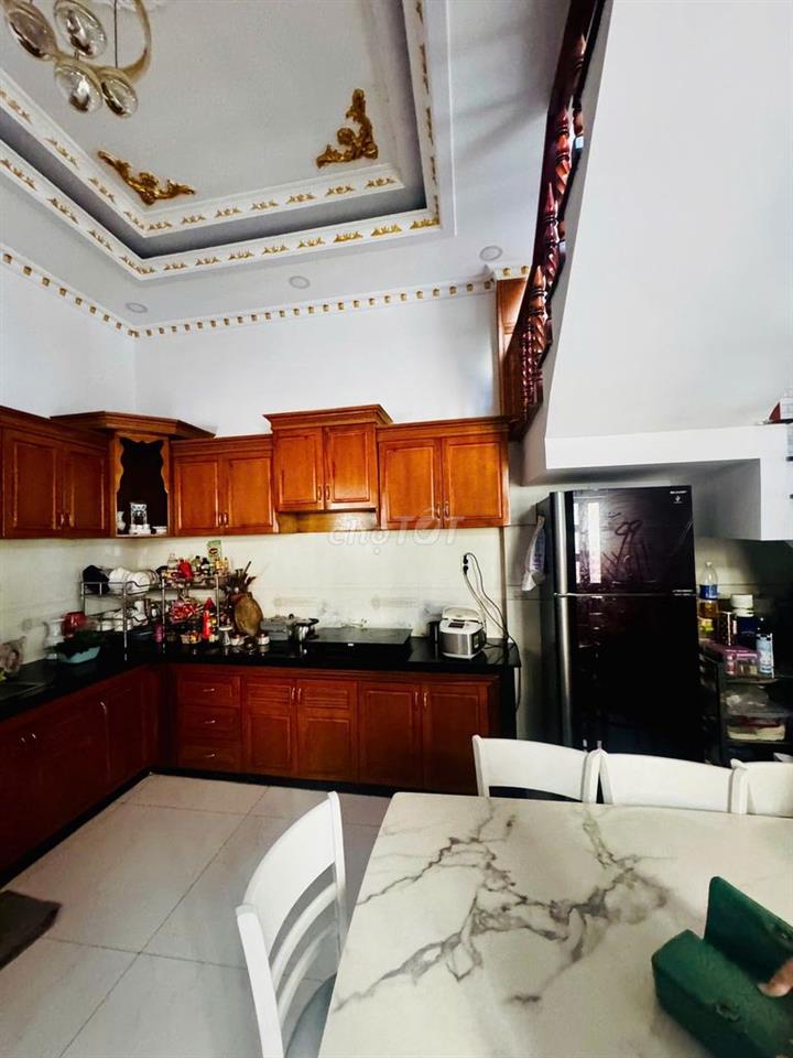 GIẢM SÂU GẦN 500TR, HXH TÂN HẠNH ĐỒNG NAI, 3 LẦU, 4PN, 183,5M² SÀN