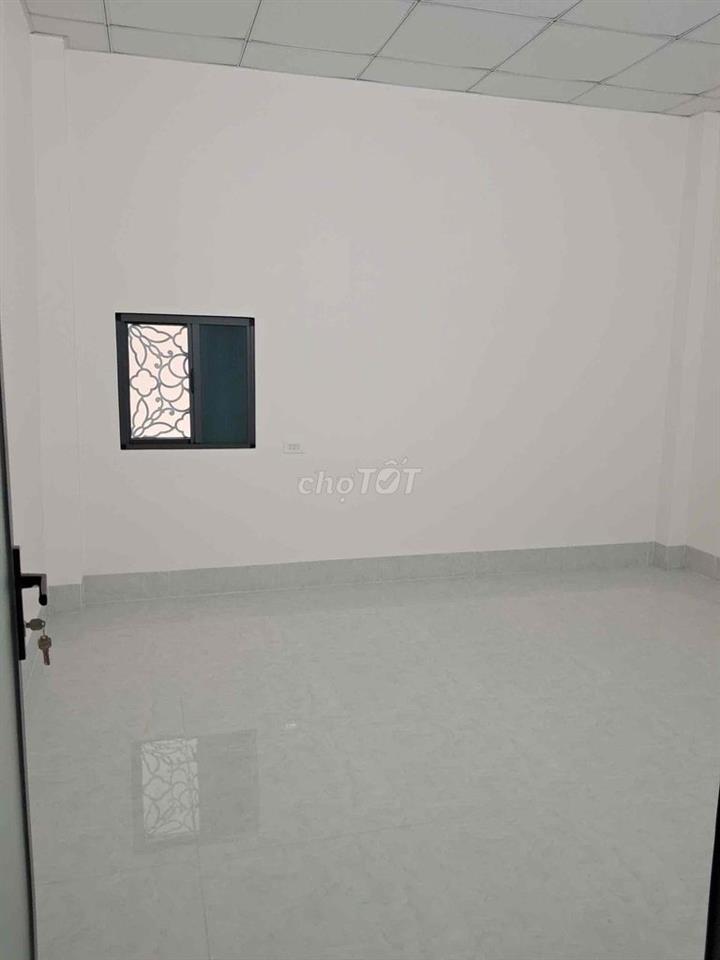 Bán Nhà 1 Tr 1 L , Hẻm Nhựa 5m , Đường 11 , Linh Xuân , Thủ Đức