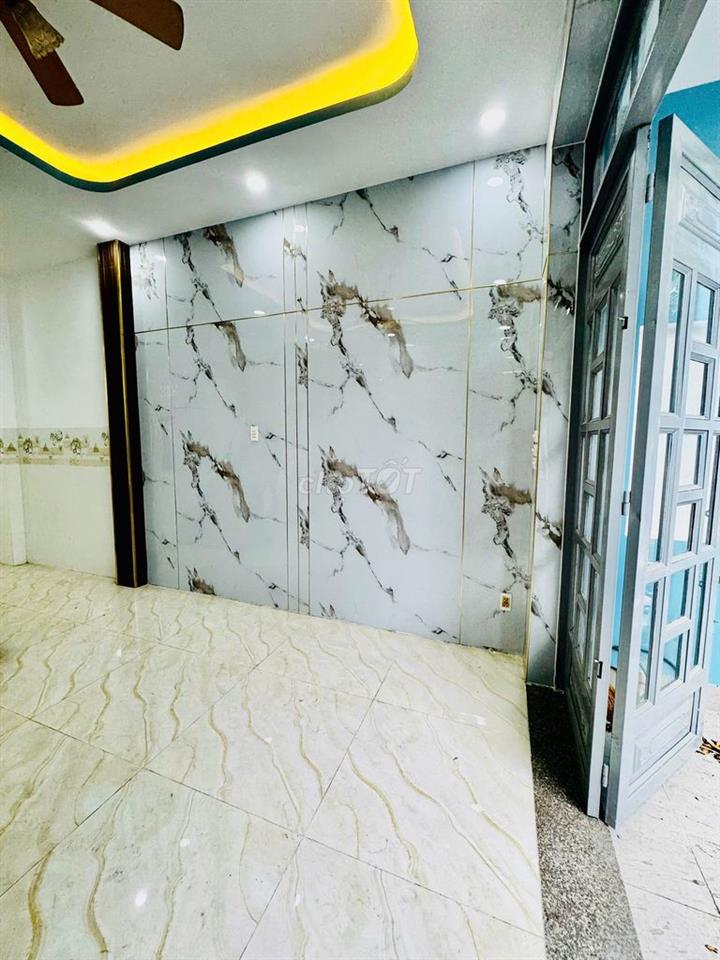 NHÀ ĐẸP 1 TRỆT 1 LẦU - HXH TRẦN QUỐC TOẢN - 2PN2WC - SỔ HỒNG RIÊNG