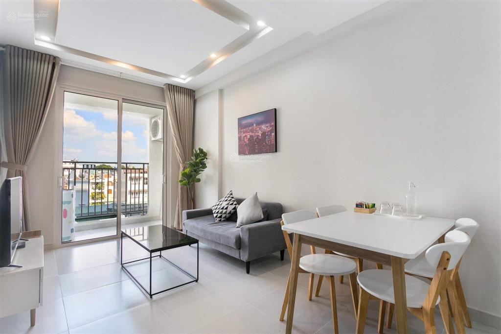 2pn/2wc 14tr/th full nội thất cc golden mansion có ban công thoáng