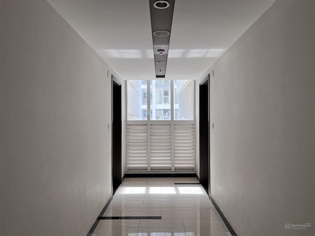 2pn/2wc full nội thất 17tr/th orchard park view