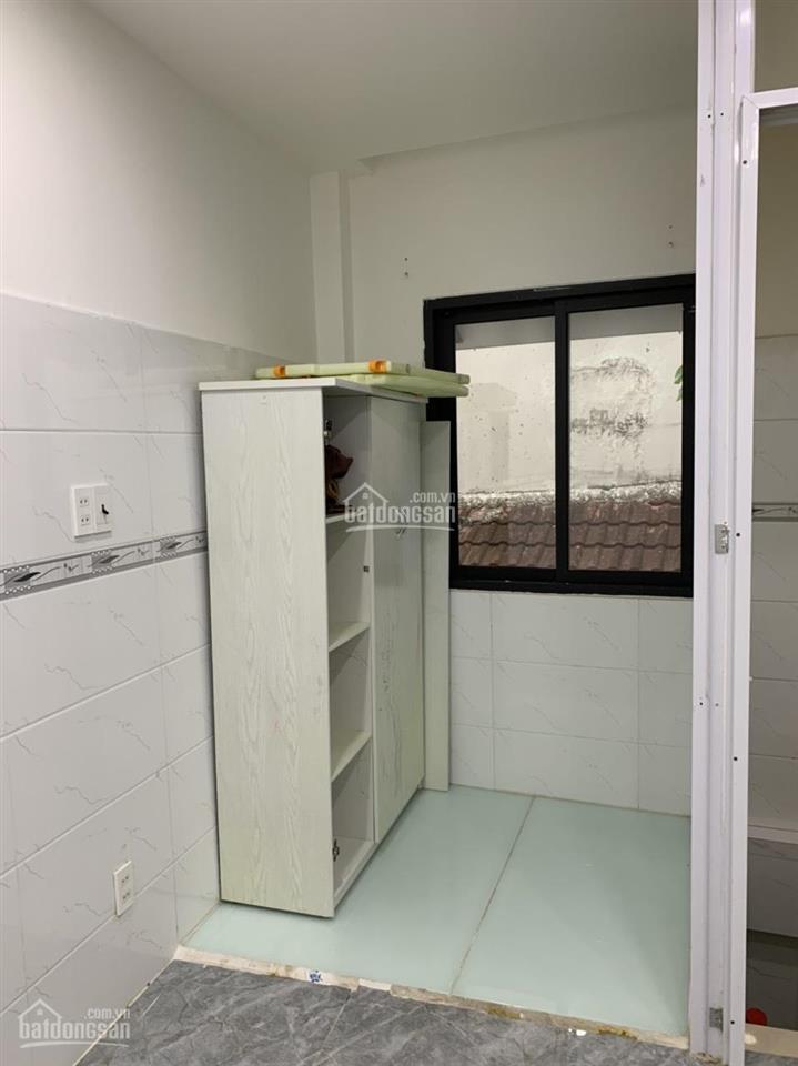 Cho thuê nhà 1 lầu 38m2 dtsd, đầu hẻm rộng, bờ kênh trường sa thoáng mát. tiện ích yên tĩnh an ninh
