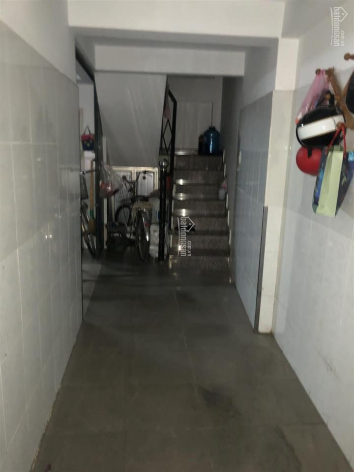 Cho thuê phòng 16m2, 20m2 đường trường sa, p14, q3 hcm gần cầu công lý. phòng trống có tủ, máy lạnh