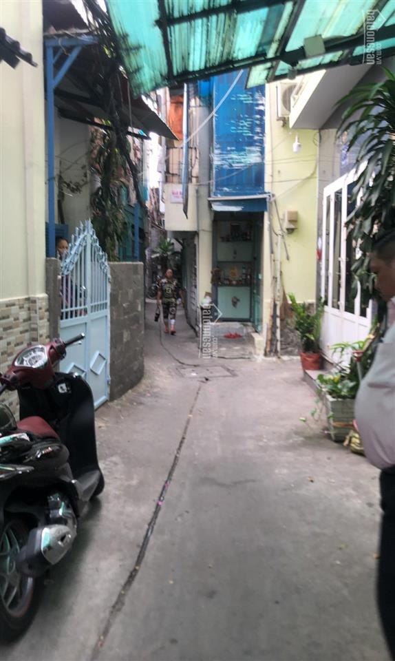 Cho thuê phòng 16m2, 20m2 đường trường sa, p14, q3 hcm gần cầu công lý. phòng trống có tủ, máy lạnh