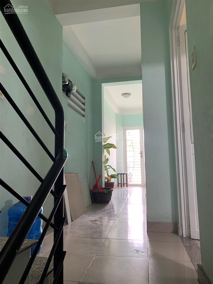 Cho thuê phòng 16m2, 20m2 đường trường sa, p14, q3 hcm gần cầu công lý. phòng trống có tủ, máy lạnh