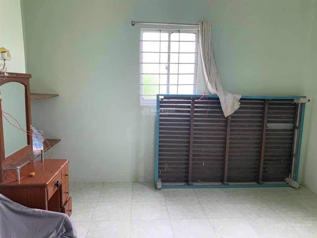 Cho thuê nhà vườn 1.200m² bình chánh hồ sen, sân rộng, nhiều cây xanh, ô tô vào tận nhà