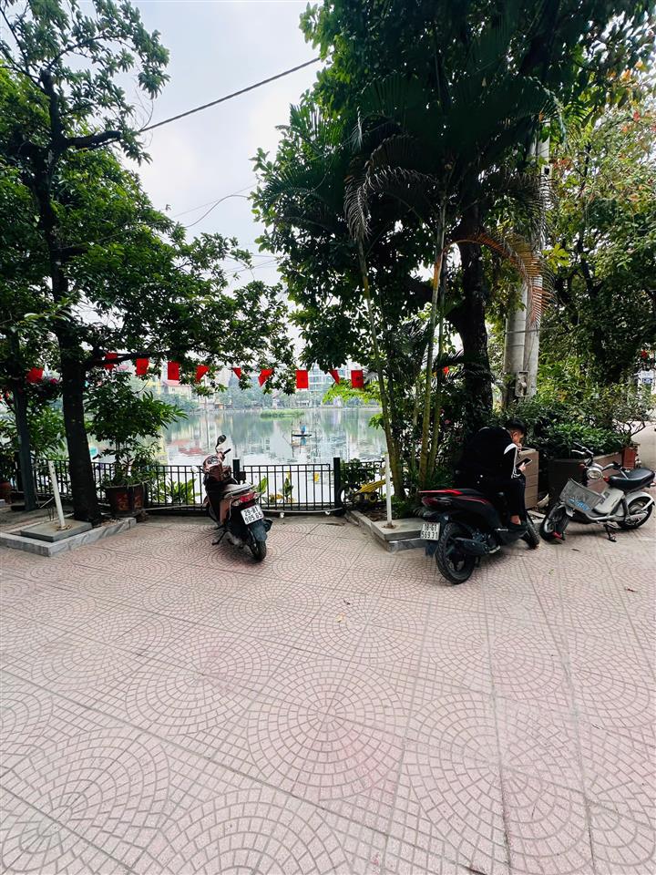 HOT!!! Nhà view Hồ Đầm Tròn Ba Đình 94M  mặt ngõ rộng như phố giá 39.5 tỷ 0336212066