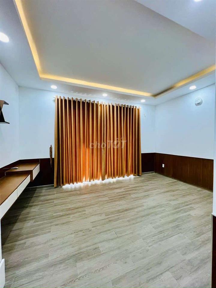 NHÀ PHỐ GẦN CẦU AN LỘC, TRỆT, 3 LẦU, 5PN, NỘI THẤT CƠ BẢN 