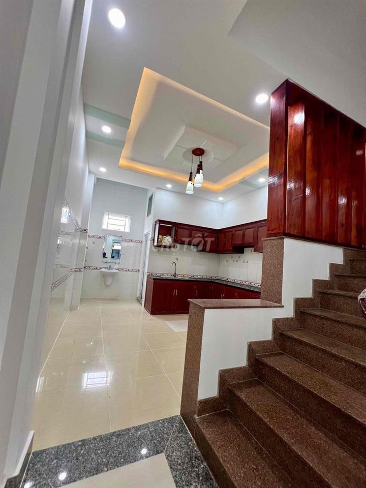 Cho Thuê Nhà DT 120m2 1Trệt 1Lầu 2Pn 3Wc Hẻm 43 Vườn Lài APĐ Q12