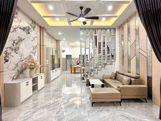 NHÀ ĐẸP MỚI KENG, TRỆT, 4 LẦU, 5PN, FULL NỘI THẤT CAO CẤP 