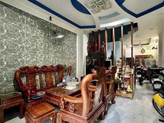 Nhà full nội thất, trệt, 2 lầu, 4pn, sát Gò Vấp 
