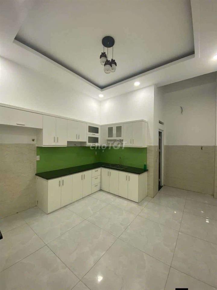 NHÀ ĐẸP SẠCH SẼ, TRỆT, 2 LẦU, 4PN, 5WC, HẺM XE TẢI