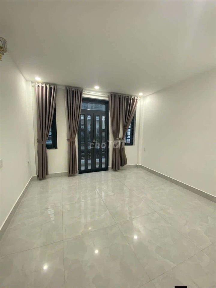 NHÀ ĐẸP SẠCH SẼ, TRỆT, 2 LẦU, 4PN, 5WC, HẺM XE TẢI