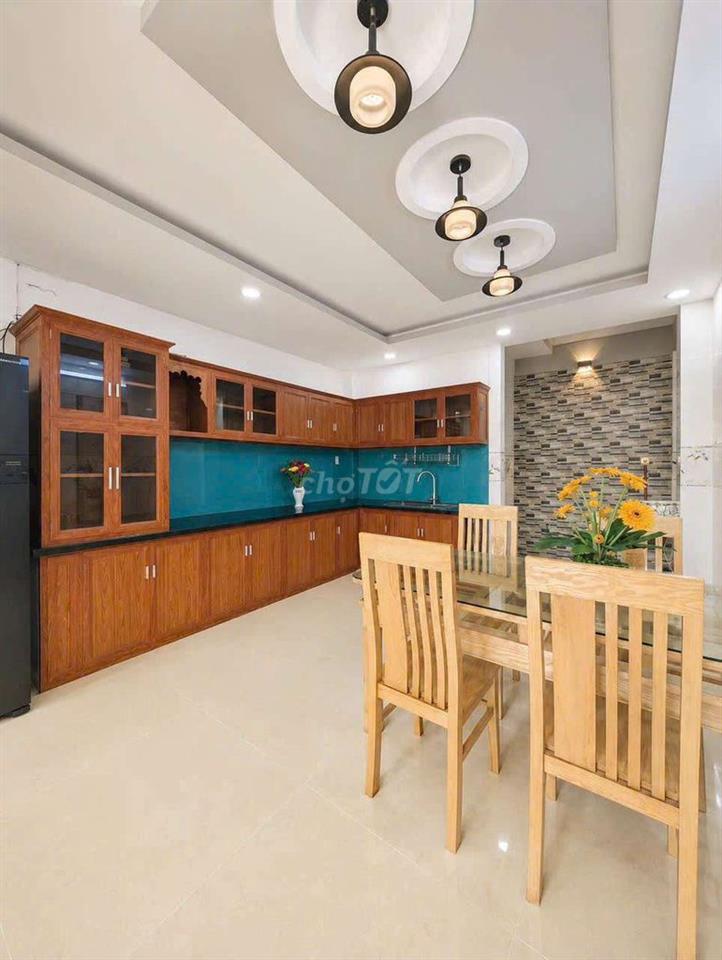 NHÀ ĐẸP HẺM 1 SẸC_ TRỆT _2 LẦU_4PN_5WC_ FULL NỘI THẤT 