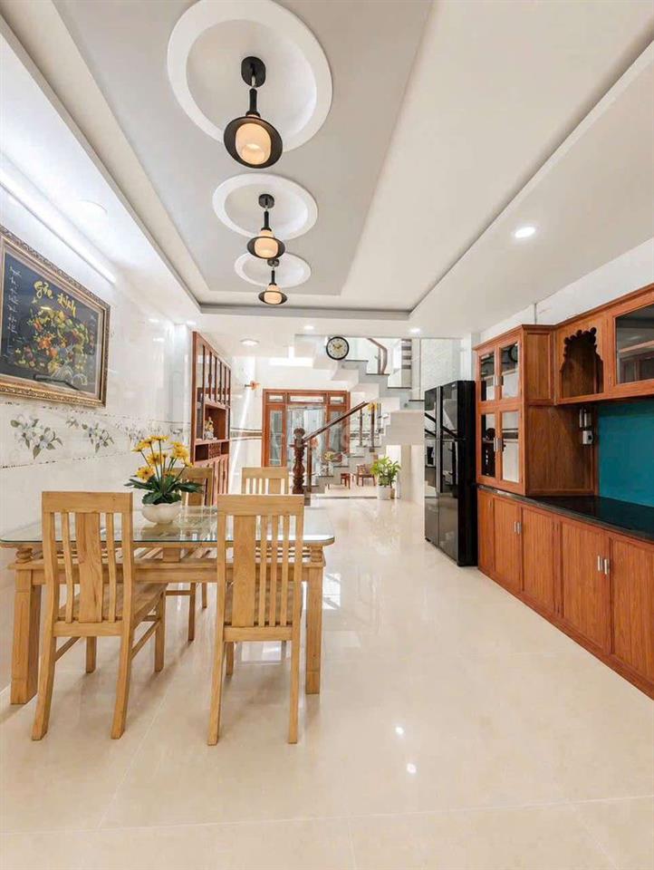 NHÀ ĐẸP HẺM 1 SẸC_ TRỆT _2 LẦU_4PN_5WC_ FULL NỘI THẤT 