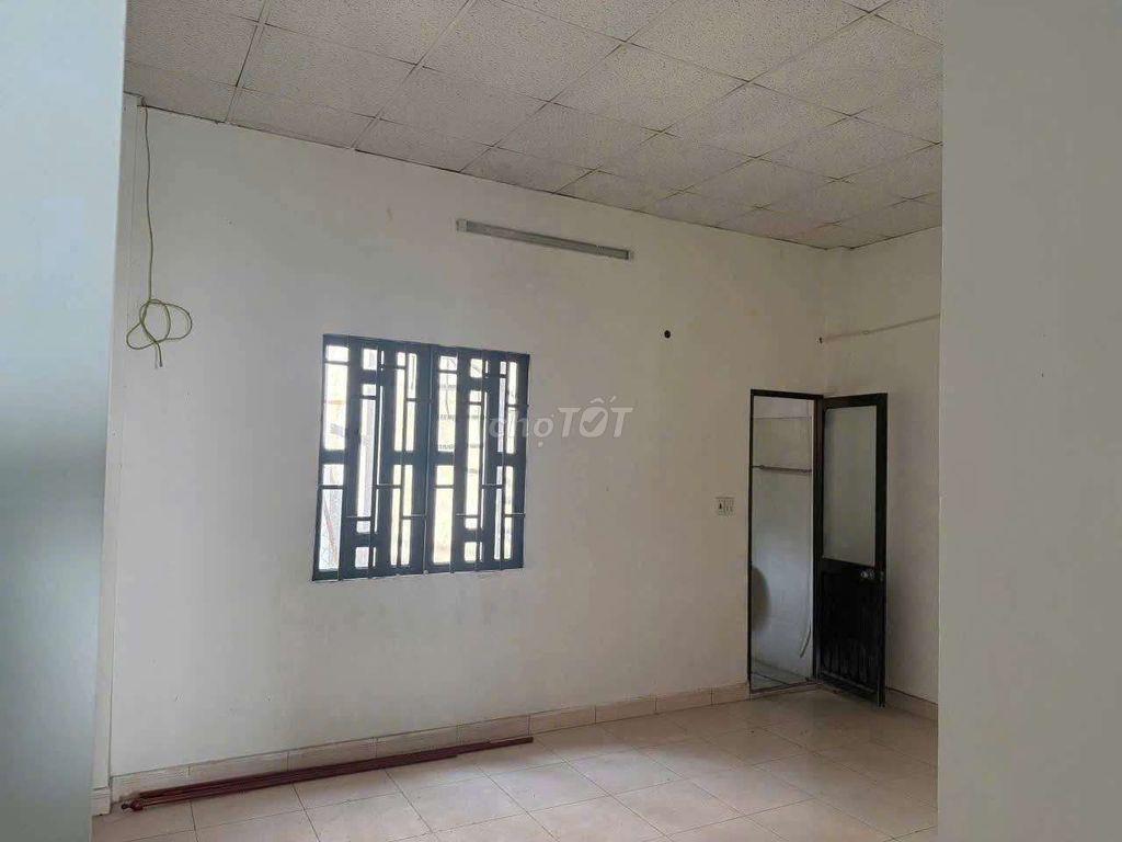 NHÀ HÀ HUY GIÁP GẦN KHU NAM LONG, 4PN, ĐƯỜNG XE TẢI, NỘI THẤT CƠ BẢN 