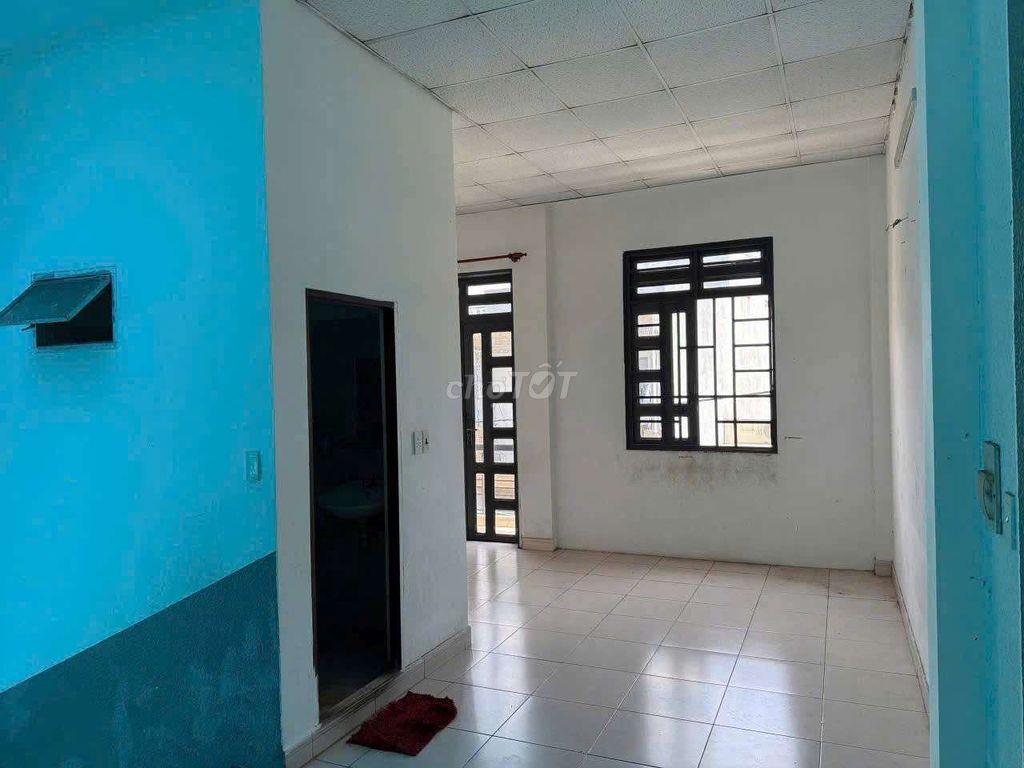 NHÀ HÀ HUY GIÁP GẦN KHU NAM LONG, 4PN, ĐƯỜNG XE TẢI, NỘI THẤT CƠ BẢN 