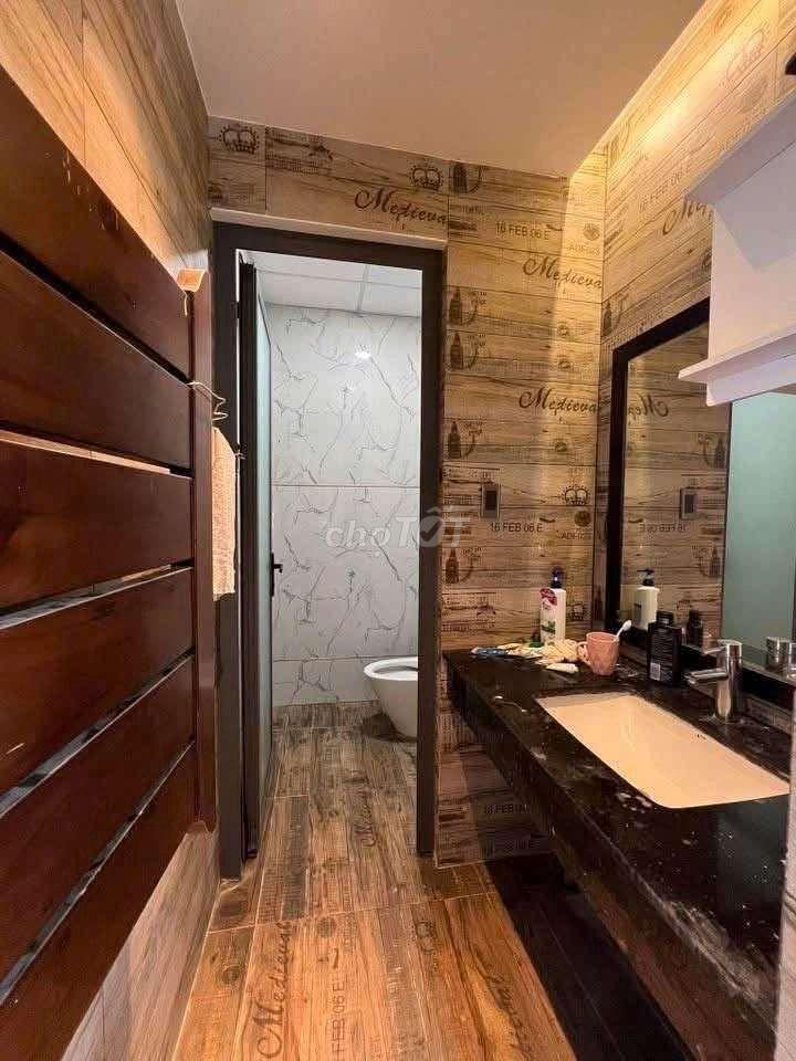 BIỆT THỰ  SENTURIA VƯỜN LÀI PHƯỜNG AN PHÚ ĐÔNG, DT 5*20, 4PN, 5WC