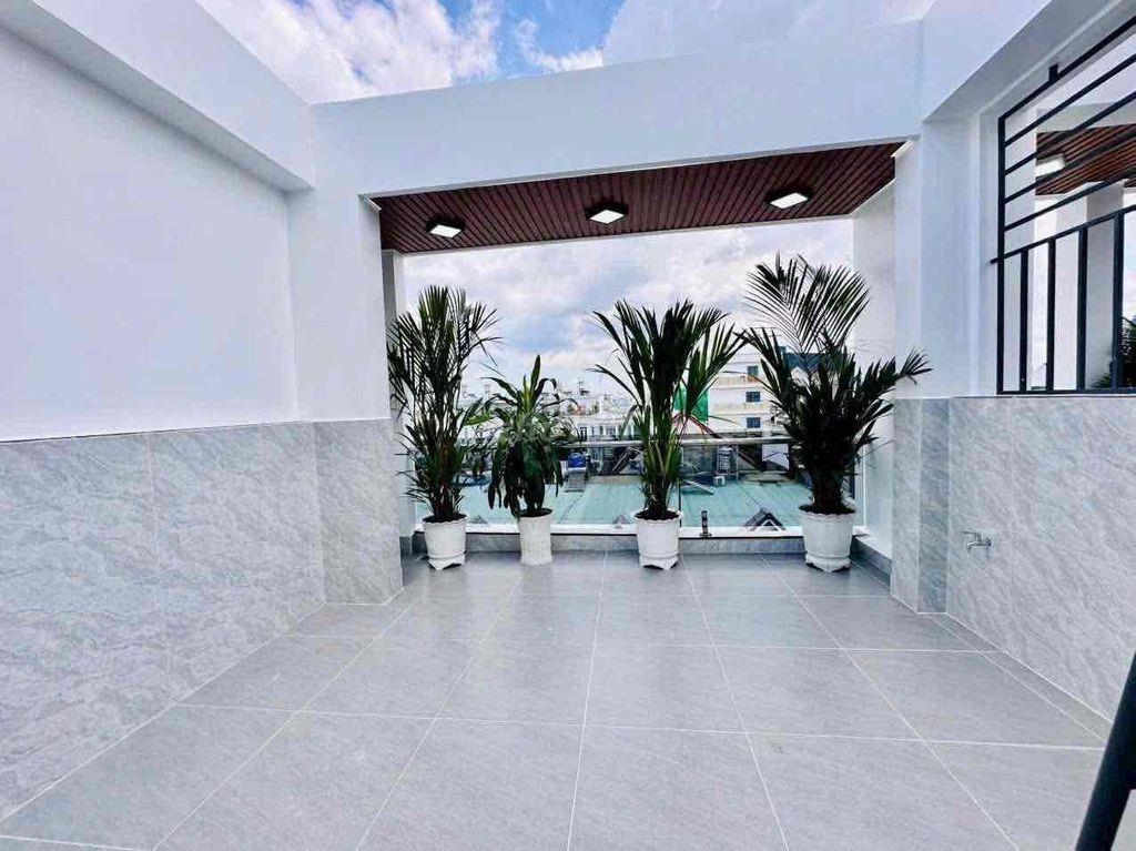 Cho Thuê Nhà Mới Xây DT 4x20 Full Nội Thất 1Trệt 1Lửng 3Lầu 5Pn 5Wc
