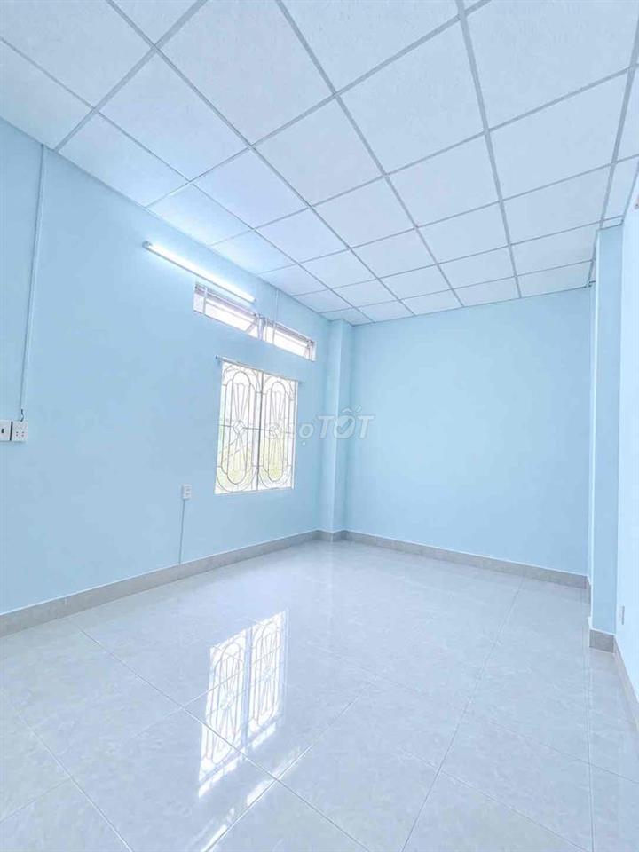 Cho Thuê Nhà Phố An Ninh DT 220m2 1Trệt 3Lầu 4Pn 5Wc Đậu Ôtô Sân Thuợg