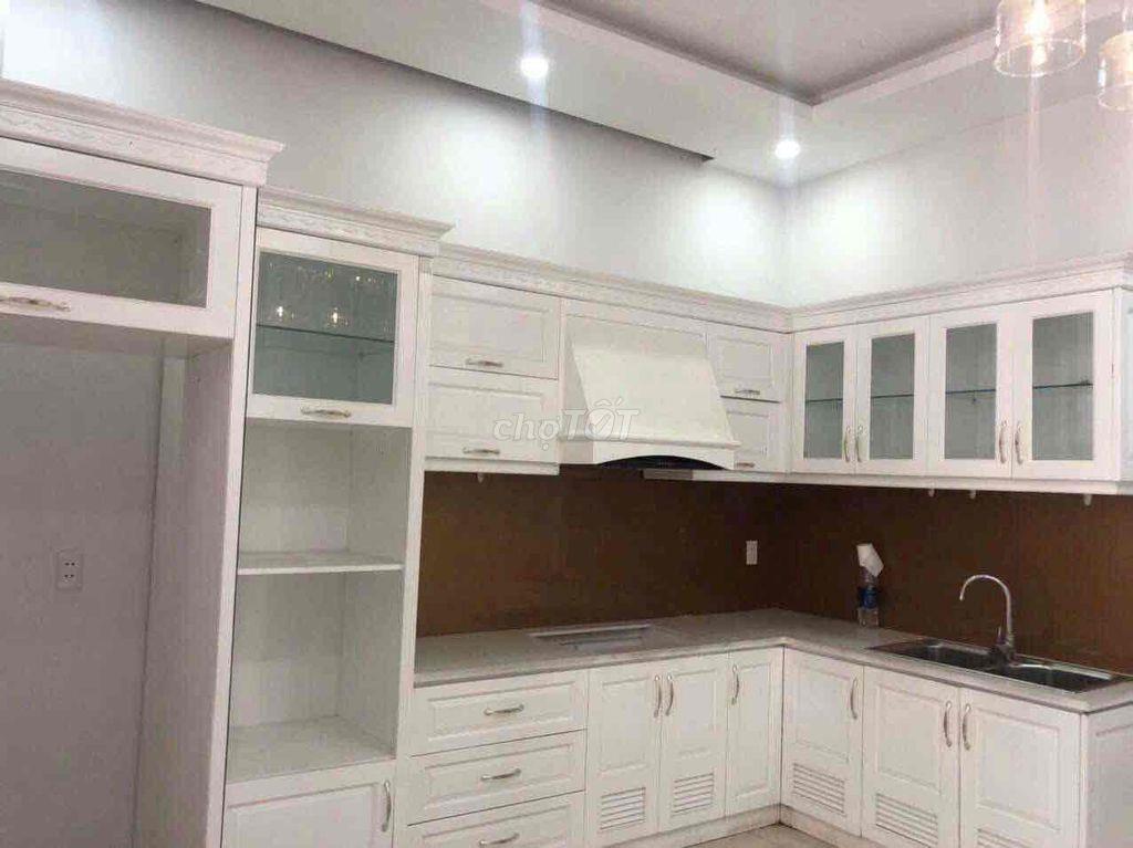 Cho Thuê Nhà Phố Sát Chung Cư Picity TX13 DT 250m2 1Trệt 3Lầu 4Pn 5Wc