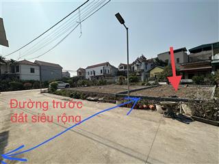 Bán 111m2 chỉ 16m ra mặt đường đông tây, 100m ra đường di sản và aluviacity, đường 3 ô tô tránh