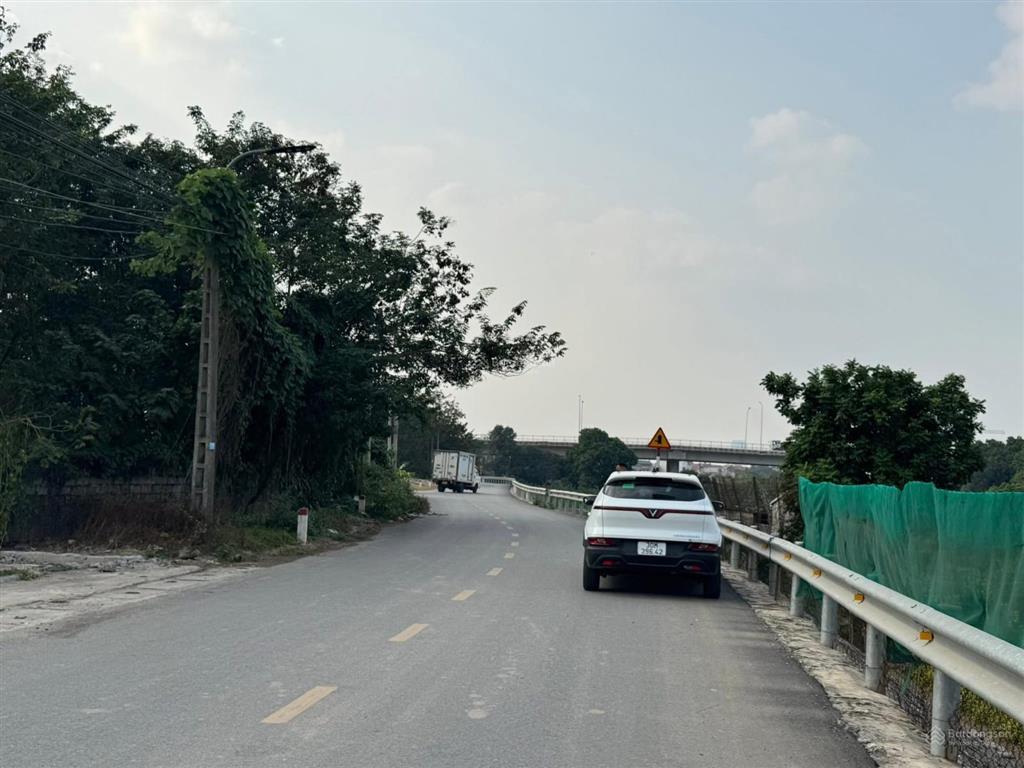 Bán đất mặt đường huyện kinh doanh view sông lớn, sát nách vinhomesoceanpark 3 giá rẻ hơn đất ngõ