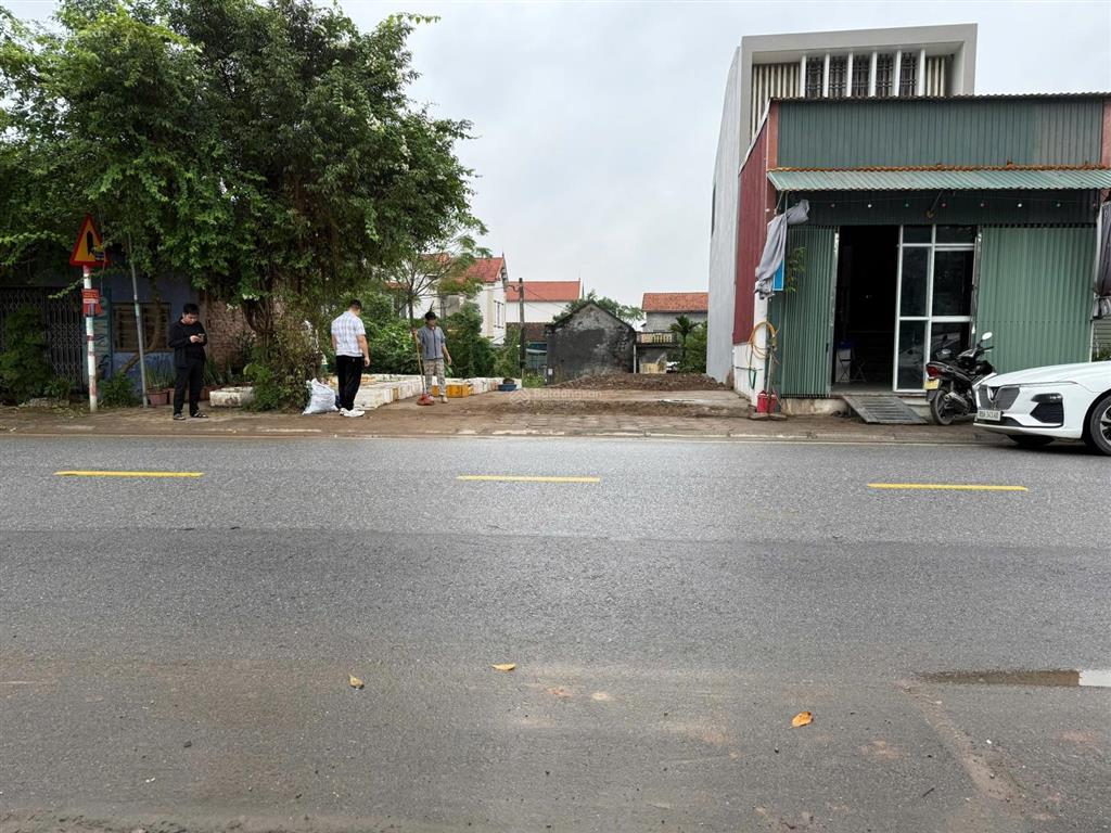 Bán 105,3m2 mặt đường huyện kinh doanh, gần vin 2  3, sunshine city và đại lộ đông tây 1 tại vghy