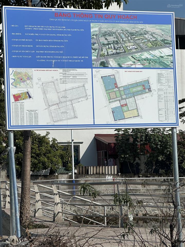 Lô góc thoáng 71,5m2 tại sở đôngnghĩa trụ hưng yên chỉ vài chục mét ra tới cổng phụ đh bách khoa