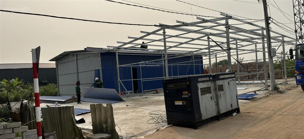 Bán 121m² đất đấu giá trước mặt tiền đất là cổng phụ đại học bách khoa tại văn giang  hưng yên