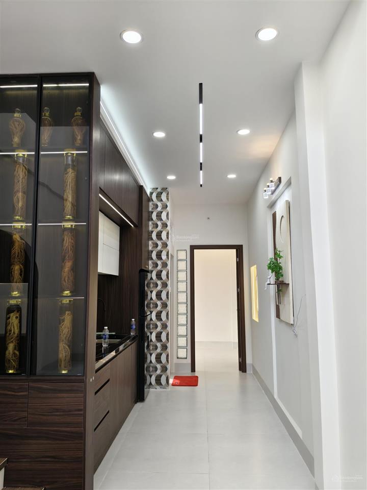 Nhà phố mới full nội thất 50m2 gần bx buýt hiệp thành