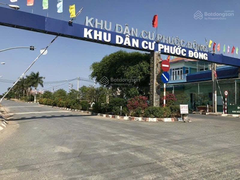 Ra nhanh lô đất trung tâm huyện cần đước , giá 1ty699, 100m2, sổ hồng riêng công chứng liền