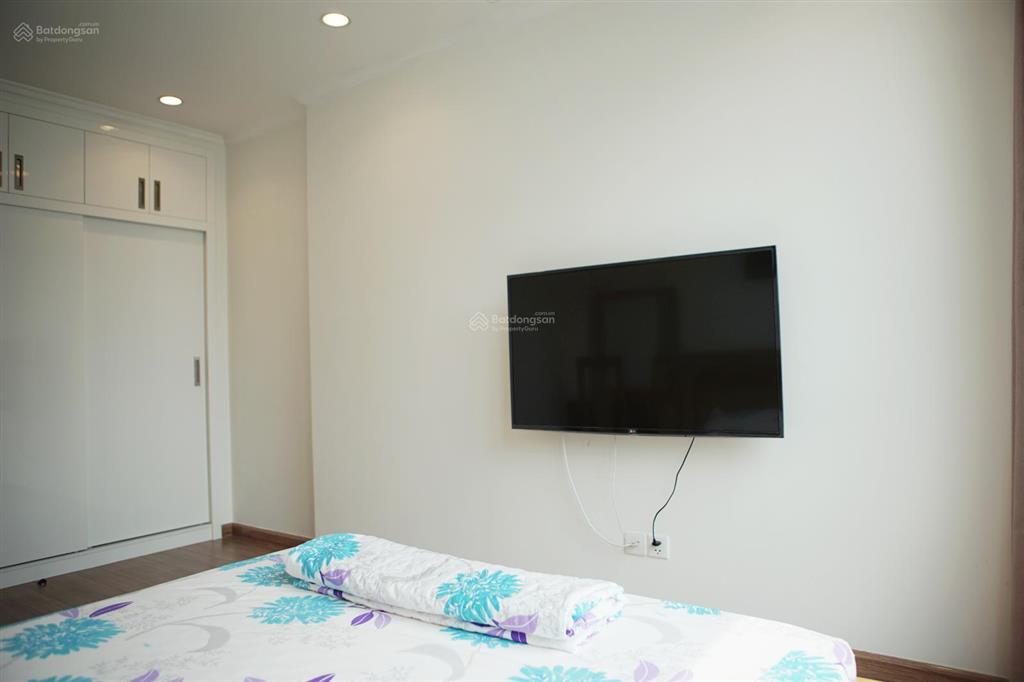 Cho thuê ch đẹp central 2, 25 triệu, 86m2, 2pn, 2wc, đầy đủ tiện ích tại vinhomes central park