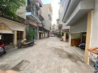 Bán đất tại ttqđ 708 thanh trì, 9 tỷ, 67.1m2, 2 mặt ngõ ô tô vào nhà