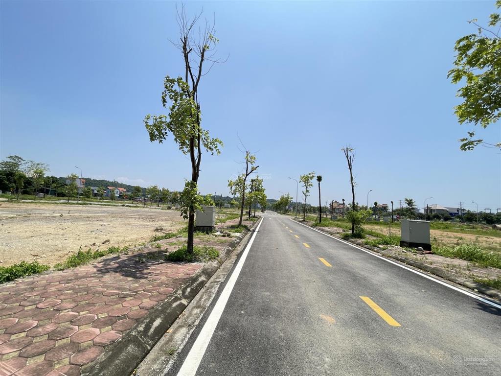 Hơn 5 tỷ mặt đường ql6 tái định cư tiên phương, phường chương mỹ