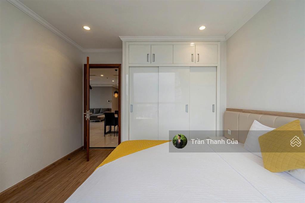 Bán officetel 2 phòng ngủ landmark 5 vinhomes central park