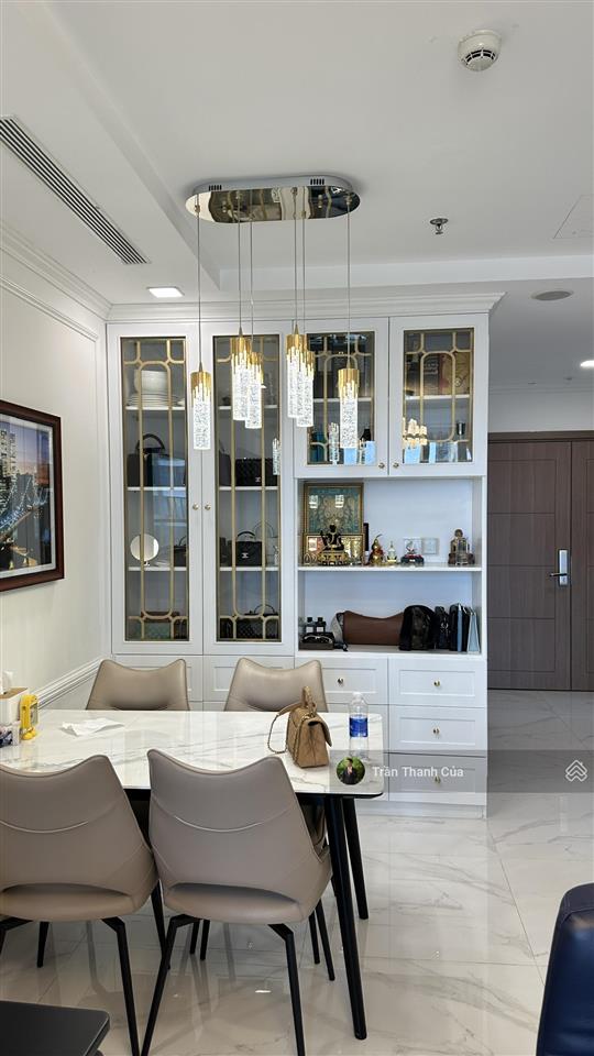Bán căn hộ offictel 2pn landmark 81. diện tích 78m2, sẵn hợp đồng thuê, đang làm sổ gần có