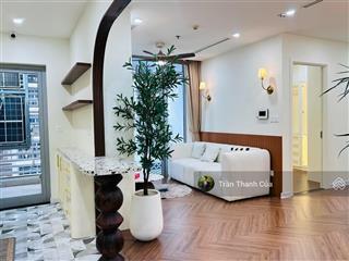 Cho thuê 3pn tòa park 2. nhà đẹp có decor. diện tích lớn.  0908 132 ***