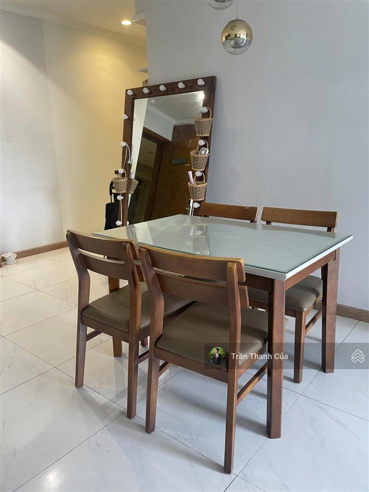 Tin xác thực cho thuê 2pn tòa central 2. đầy đủ nội thất, có bồn tắm nằm.  0908 132 ***