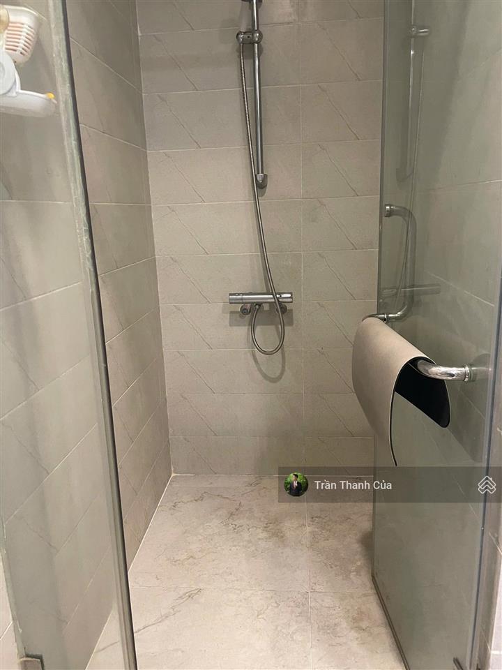 Tin xác thực cho thuê 2pn tòa central 2. đầy đủ nội thất, có bồn tắm nằm.  0908 132 ***