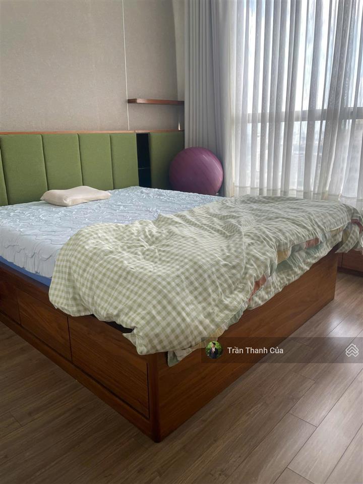 Tin xác thực cho thuê 2pn tòa central 2. đầy đủ nội thất, có bồn tắm nằm.  0908 132 ***