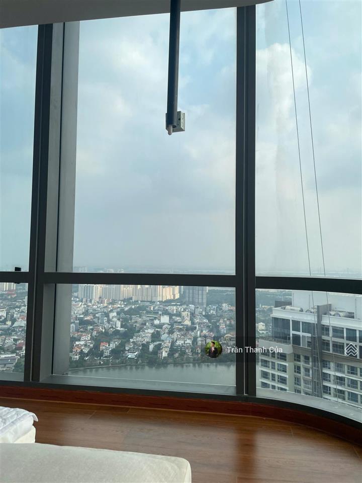 Bán 4pn landmark 81. đầy đủ nội thất, sẵn sổ công chứng ngay.  0908 132 ***