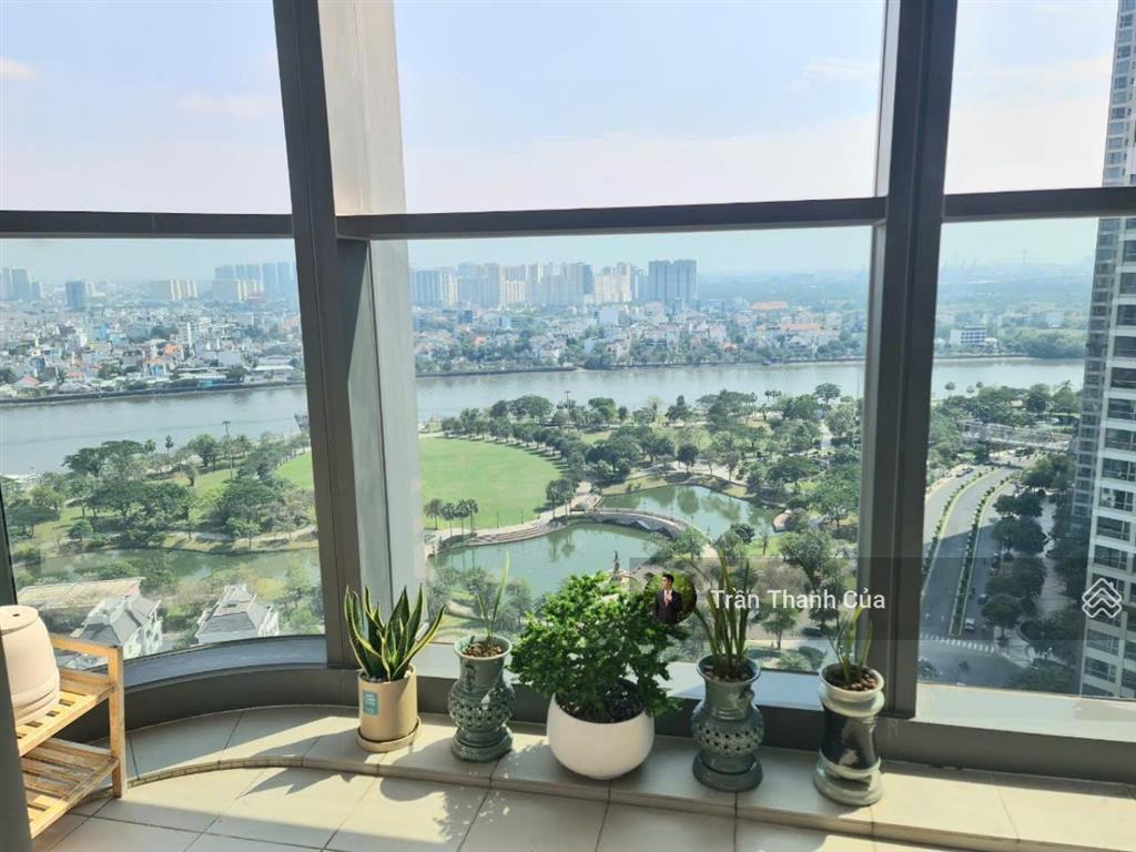 Tin xác thực cho thuê 3pn landmark 81. dt 133m2 view trực diện sông, công viên.  0908 132 ***