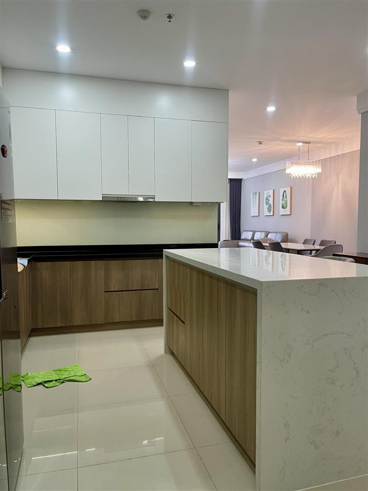 Cho thuê 3pn + 1 kho opal saigon pearl. diện tích lớn 160,95 m2. đầy đủ nội thất