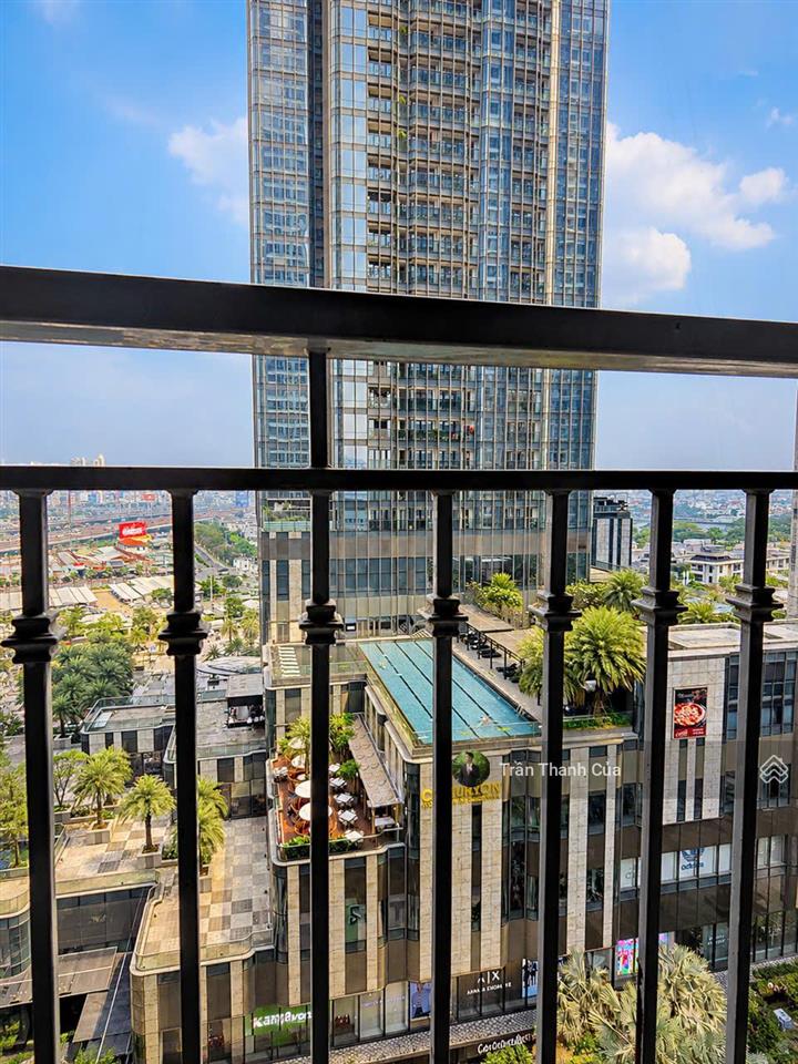 Tin xác thực  cho thuê landmark 3. đầy đủ nội thất dọn vào ở ngay.  0908 132 ***