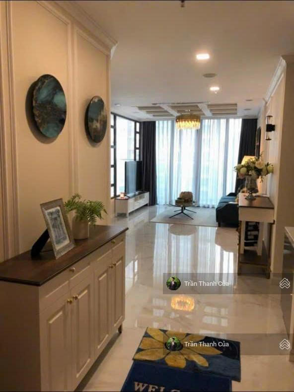 Tin xác thực  cho thuê 2pn landmark 81. diện tích lớn 94m2, đã sửa layout phù hợp.  0908 132 ***