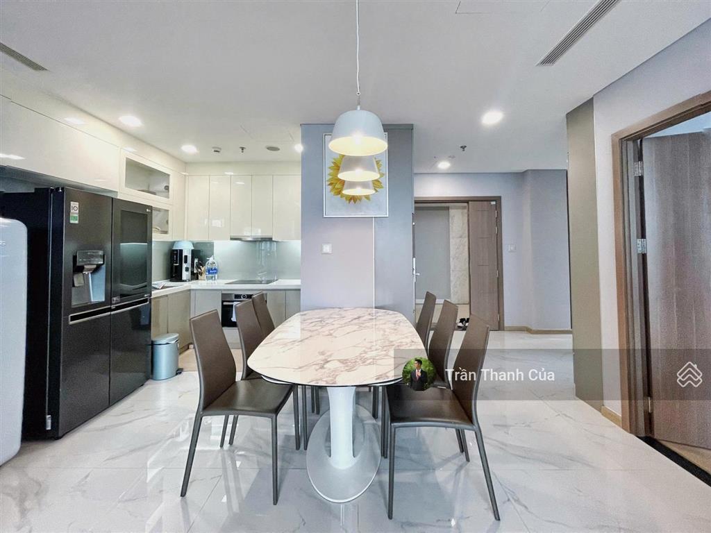 Cho thuê 4pn landmark 81. diện tích lớn 190m² view đẹp không bị chắn
