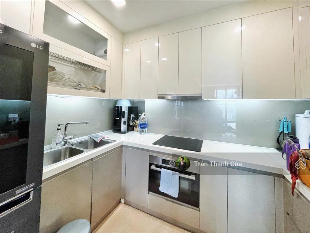 Cho thuê 4pn landmark 81. diện tích lớn 190m² view đẹp không bị chắn