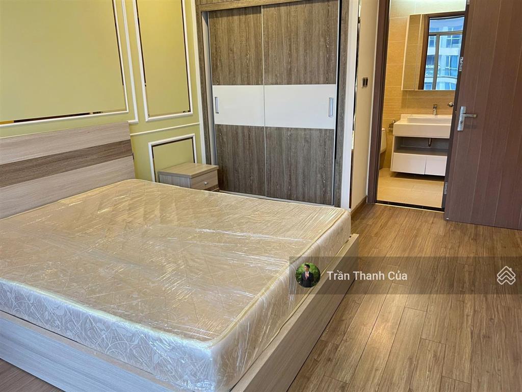 Cho thuê 2pn park 3. diện tích cực lớn 91,2m2. có đến 2 ban công.  0908 132 ***